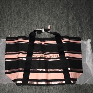 Victoria’s Secret tote